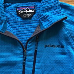 Patagonia R1 half quarter zip pullover fleece